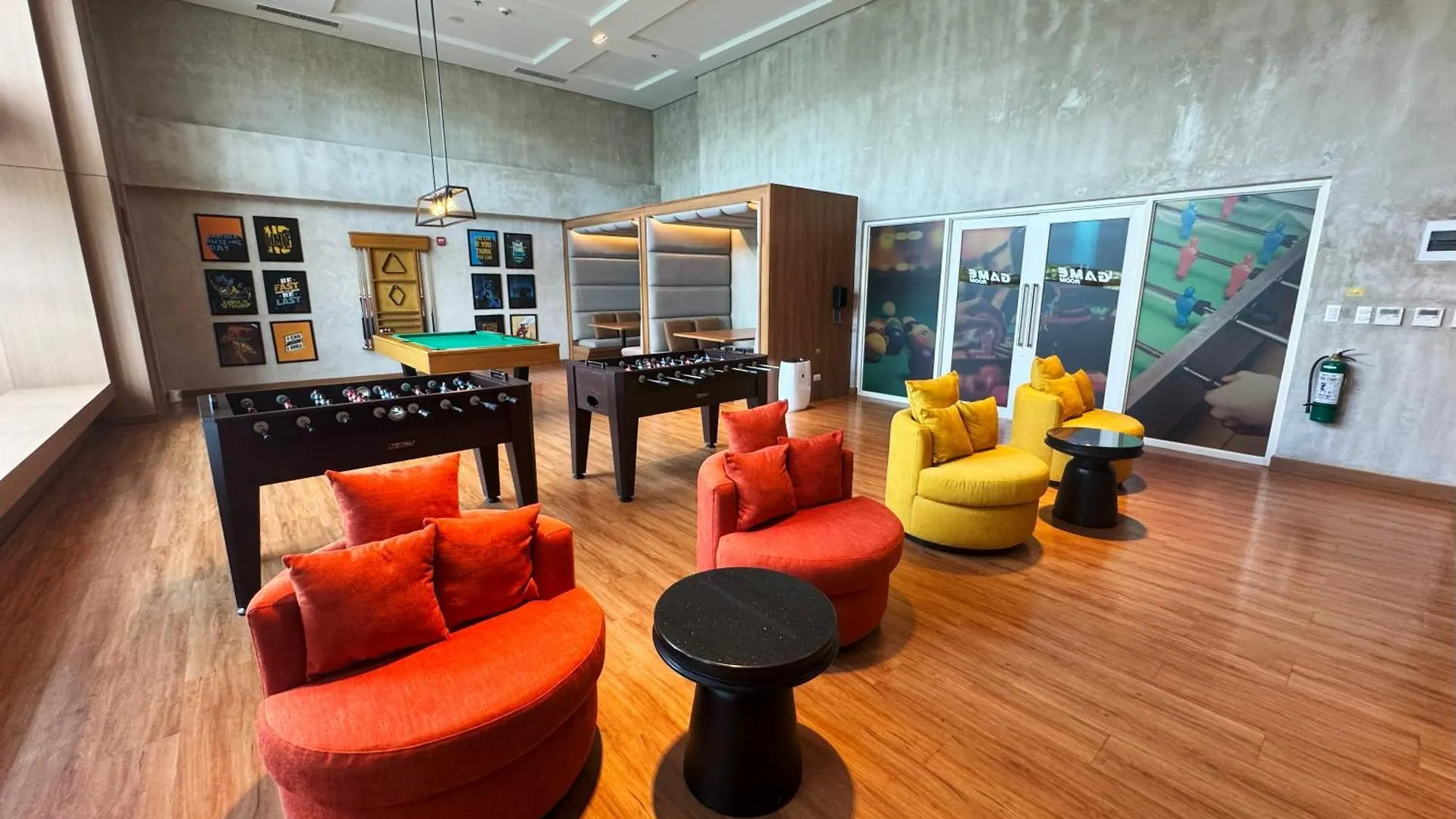 Elegant 1 Bedroom Apartment With Great Facilities And Perfect Location Manila